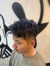 ーkearnyービジネスパーマ[上野駅/メンズ/スパイラルパーマ/ツイストパーマ/ツイストスパイラルパーマ]