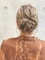 ディア(.eer) 女度が上がる!! ☆ 大人っぽシニヨンスタイル ☆