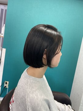 ファンプラス(FUN +) ショートボブ