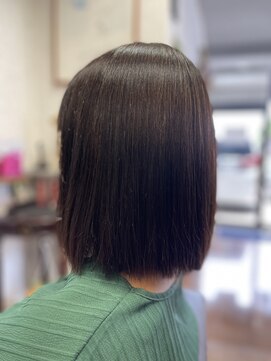 ラヴィアンローズ(La vie en rose) セミボブ