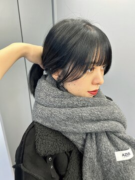 ユエン(uyen) 【NANA】秋冬にもおすすめ結んで可愛い顔まわり