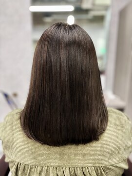 ネウィ 所沢(newi) グレージュってどんな髪色？