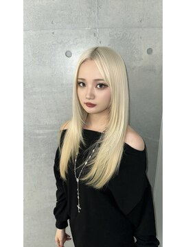 モニカ 原宿店(MONIQA) ブロンド