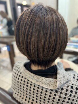 マッシュショートボブ