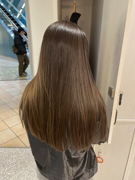 フィゼル あべのルシアス店(Aujua fizelle) 透明感beigeカラー *佐藤 空