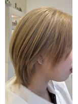 ヴィサージュディオ(VISAGE dio)&nbsp;艶ベージュ × くびれショートレイヤー