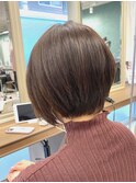 ショートボブ