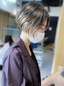 イマジン 川越(IMAGINE) 20代30代大人可愛いミニボブハイライトカラー