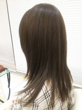 ミーティア バイ クアトロ(Meteor By QUATRO) 艶オリーブベージュ