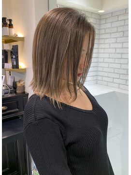 トルネード(TORNADO) ハイライトバレイヤージュボブ