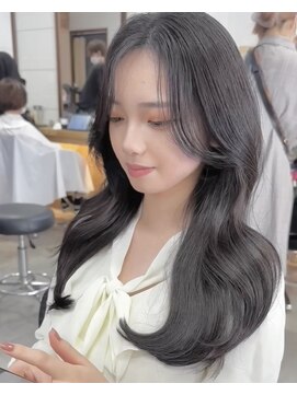 ビューエヒメ(VIEW EHIME) 韓国×顔まわりカット×レイヤーカット×グレージュ
