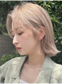 ナチュラルボブミニボブミルクティーベージュ切りっぱなしボブ