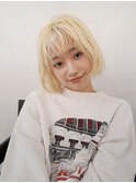 ボブ　ハイトーン　ブロンド　レイヤー　金髪ボブ