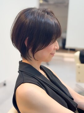 アリアバイエクラート 新宿南口店(ARiA by ECLART) くびれショートボブ【takano  style】