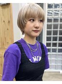 ホワイトブロンド/ベージュ/マッシュショート/マッシュボブ