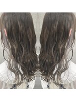 ラーミ(Raami) 【艶髪】イヤリンググレージュカラー