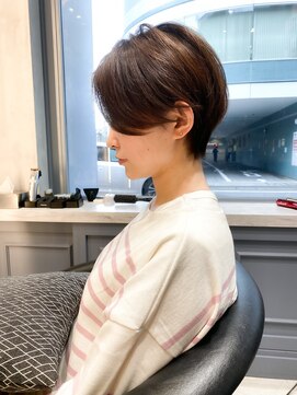 ロンド エメ 柏(Lond aimer) ショートボブ髪型20代30代40代絶壁解消小顔ショート白髪ぼかし柏