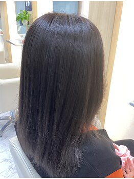 Veryの写真/極上のツヤを纏う髪質改善・縮毛矯正で潤いあふれる美髪へ♪驚くほど楽な朝の準備で心にもゆとりを!