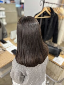 クオーレ(CUORE) アッシュブラウン×酸性縮毛矯正