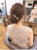 大人上品なルーズシニヨンアレンジ