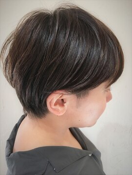 ロッコ(ROCCO) サイド刈り上げスタイル♪