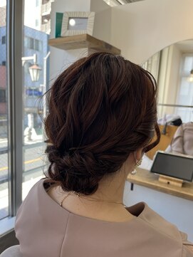 シア 新小岩店(SHEER) シニヨンアレンジ