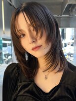 ノイカーム(noi Calm) 顔周りレイヤーカットグレージュカラーくびれボブベージュカラー