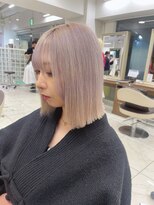 アッシュ 下北沢店(Ash)&nbsp;切りっぱなしボブホワイトベージュ