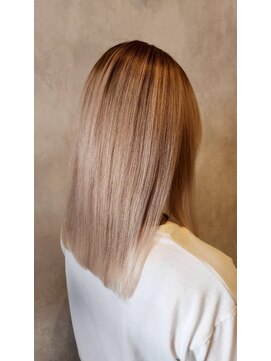 カミビト 奈良生駒店(KamiBito) 髪質改善白髪ぼかしスタイル