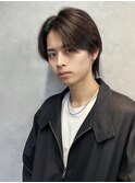 ナチュラルストレート×センターパート
