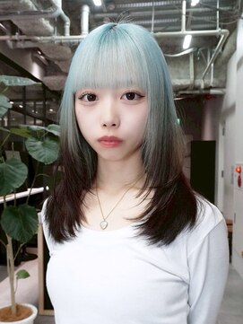 シオン(shion) 前髪カットロング顔周りレイヤーダブルカラー_ba579741