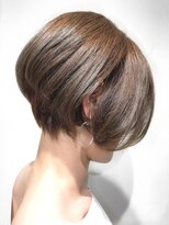 リアン(Lian)&nbsp;【前下がり】前下がりボブ