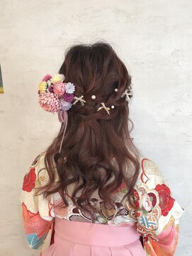 シェリッシュ ノース(Sheriche North) 卒業式×ハーフアップヘアアレンジ