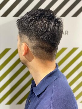 バーバーバー 四谷(BARBER-BAR) 大人の刈り上げスタイル