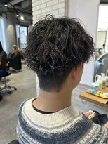 リーオオサカ(Lee Osaka) 【簡単スタイリング】メンズパーマ/kana