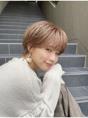 丸み 可愛い 抜け感 おしゃれ 耳かけ ショート ブラウン 明るめ