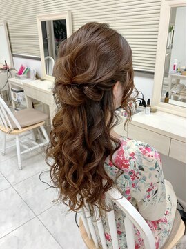 リサ 恵比寿(risa.) 大人ルーズなハーフアップ