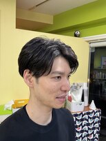 シースティア(siistia)&nbsp;センターパート×前下がりショート