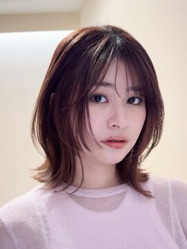 ルル 表参道(lulu.) 黒髪/ボブウルフ/ネビージュ/小顔/ワンレン