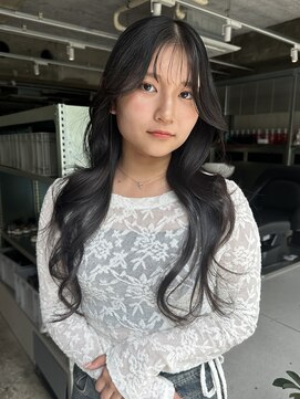 リム(LIM) スーパーロングのお客様 ゆるいウェーブ巻き