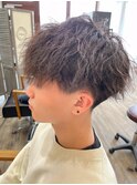 ツイストスパイラル　メンズ　メンズカット　ヘッドスパ　眉毛