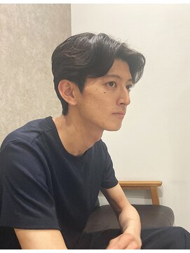 リアイス(Re:ICE) フェザーパーマ/ニュアンスパーマ/毛流れヘア/ブルーブラック