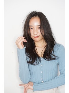 ルフュージュ バイ プロデュース 相模大野店(Refuge by Produce) 暗髪/レイヤーカット/長めバング