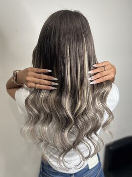 ヘアーデザイン ジェルム(Hair Design germe) ギャルグラデーションメッシュ / YUDU