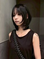 アイティーバイアルバム 藤沢店(IT by ALBUM)&nbsp;暗めカラーミディアムおくれ毛顔周りレイヤー_ba561662