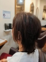 フリージア(freesia) 30代40代50代/ミディアムレイヤー/大人ウルフ/白髪染め