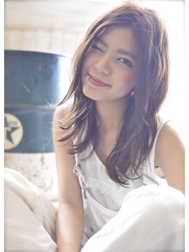 ロイジー(roijir) 【roijir 表参道】大人センターパート×小顔グレージュ