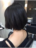ショートボブ