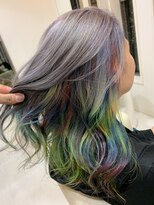 サローネデ アグスティナ バイ サンバンチ(salones de agustina by sanbanchi)&nbsp;【agustina 明石大久保】カラフルインナーカラー