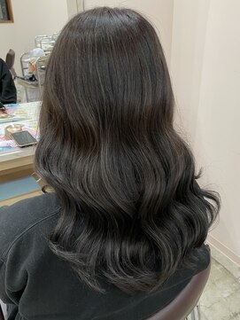 キュオンシア(CUEON. ciea) ハイライト×透け感グレージュ